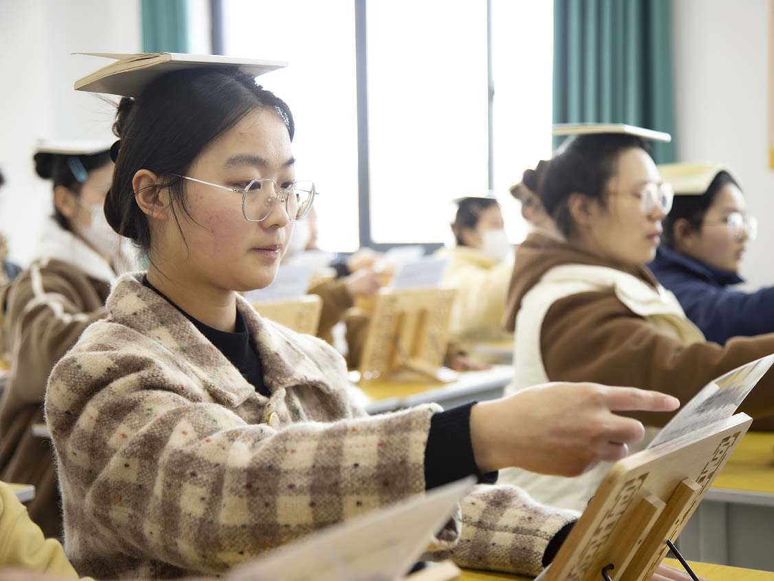 探秘爱婴幼师课堂，梦想从心出发