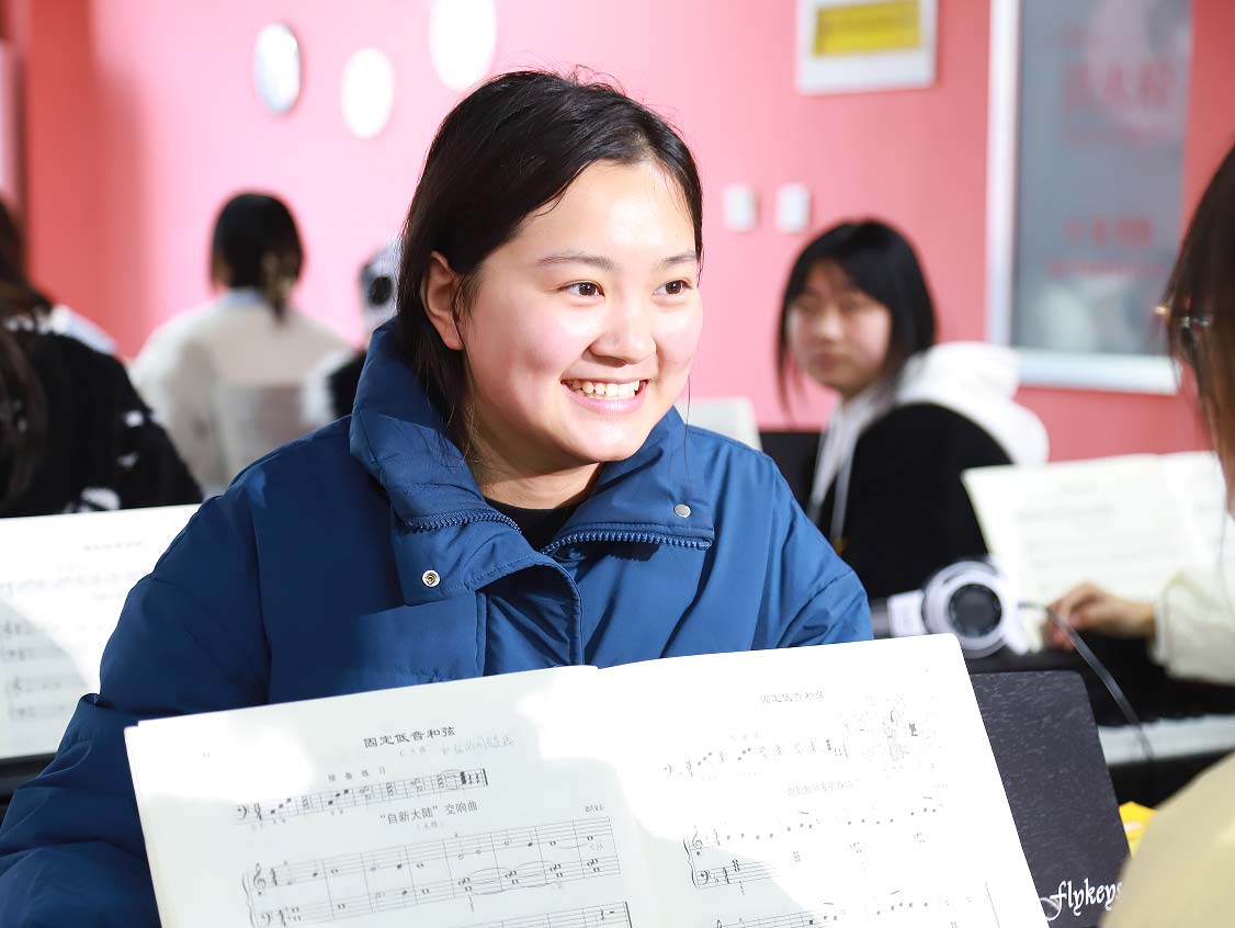 探秘爱婴幼师课堂，梦想从心出发